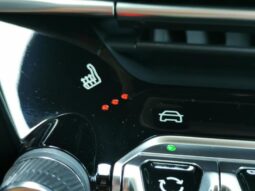 Peugeot 208 Allure / Carplay / Sièges chau complet