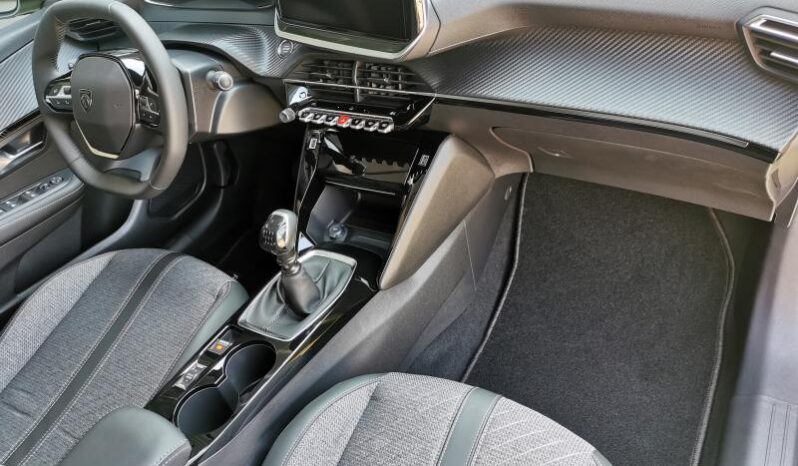 Peugeot 208 Allure / Carplay / Sièges chau complet