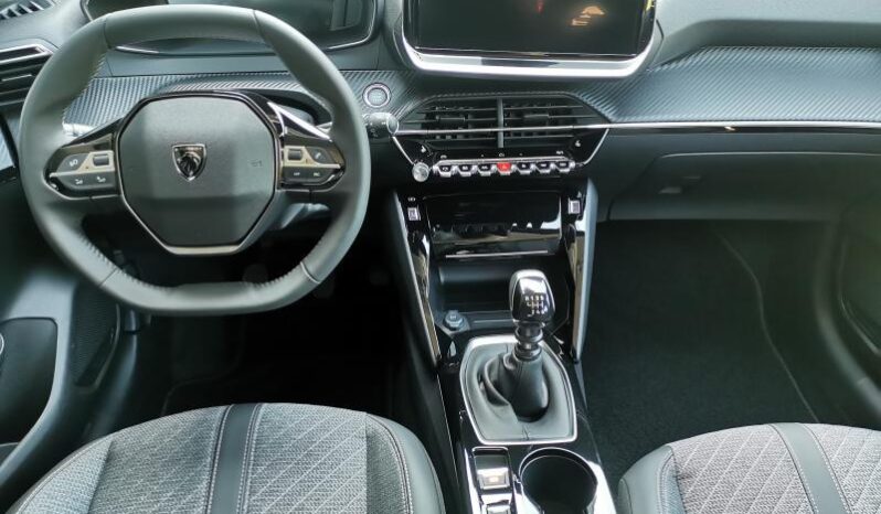 Peugeot 208 Allure / Carplay / Sièges chau complet