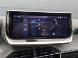 Peugeot 208 Allure / Carplay / Sièges chau complet