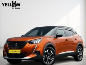 Peugeot 2008 GT Line / 130ch