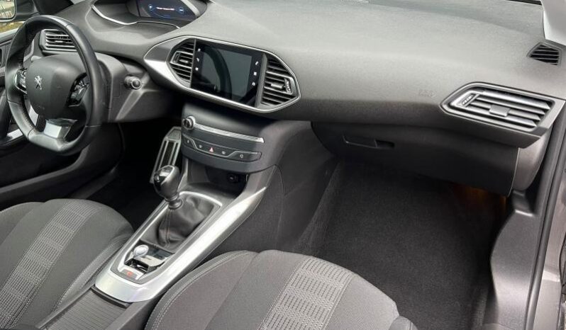 Peugeot 308 Allure Pack / Carplay complet