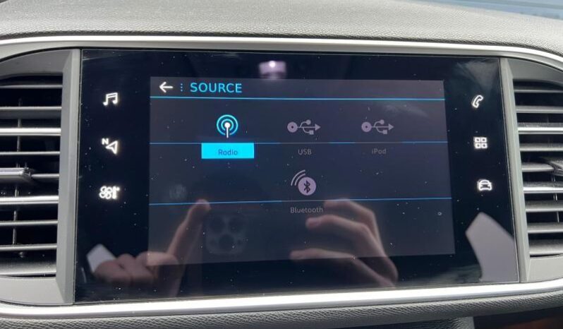 Peugeot 308 Allure Pack / Carplay complet