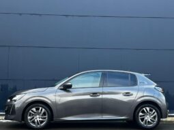 Peugeot 208 Style / EAT8 complet