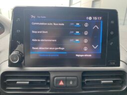 Peugeot Partner EAT8 / Carplay / Caméra complet