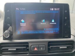 Peugeot Partner EAT8 / Carplay / Caméra complet