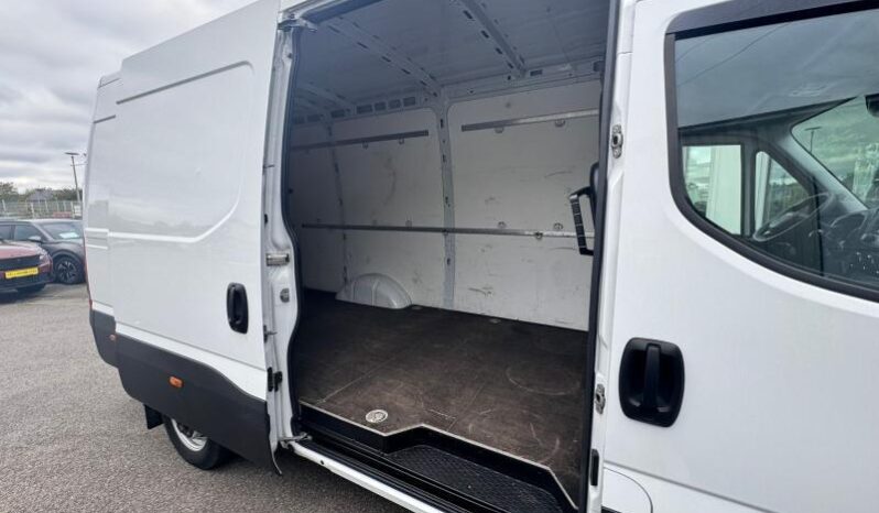 Iveco Daily 35S16 / L3H2 / 156ch complet