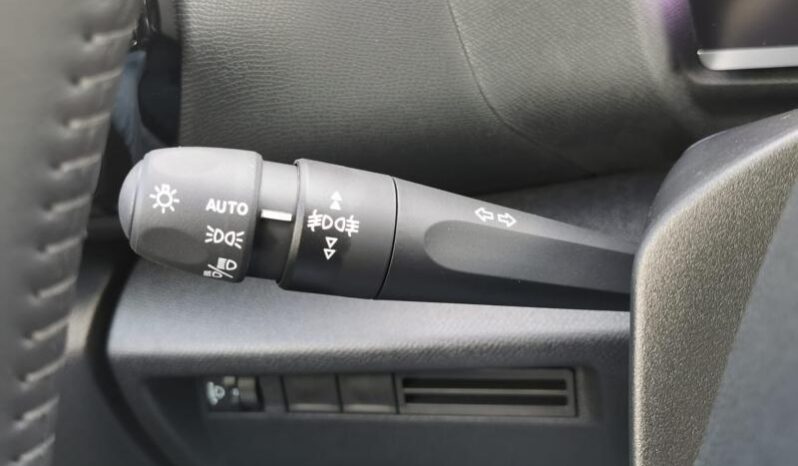 Citroen C4 1.5 BLUE HDI 130 EAT8 PLUS complet