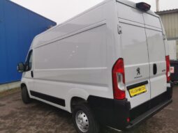 Peugeot Boxer Fourgon tôlé 335 L2H2 complet