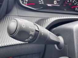Peugeot 2008 Active / Carplay / Caméra complet