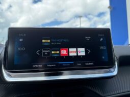 Peugeot 208 Allure / EAT8 / Carplay complet