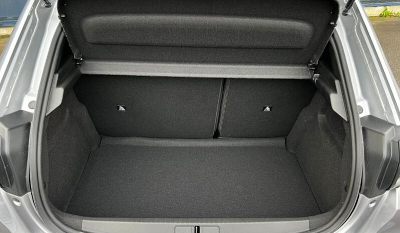 Peugeot 208 Allure / Carplay / Sièges chau complet