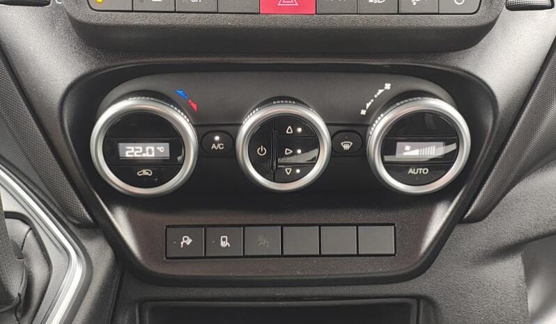Iveco Daily 35S18HA8V / 3520L complet