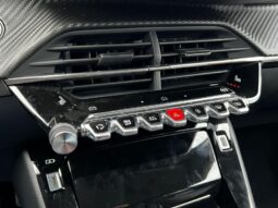 Peugeot 208 Allure / Carplay / Sièges chau complet