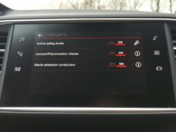 Peugeot 308 SW GT Line / EAT8 / SW complet