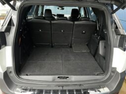 Peugeot 5008 GT / EAT8 complet
