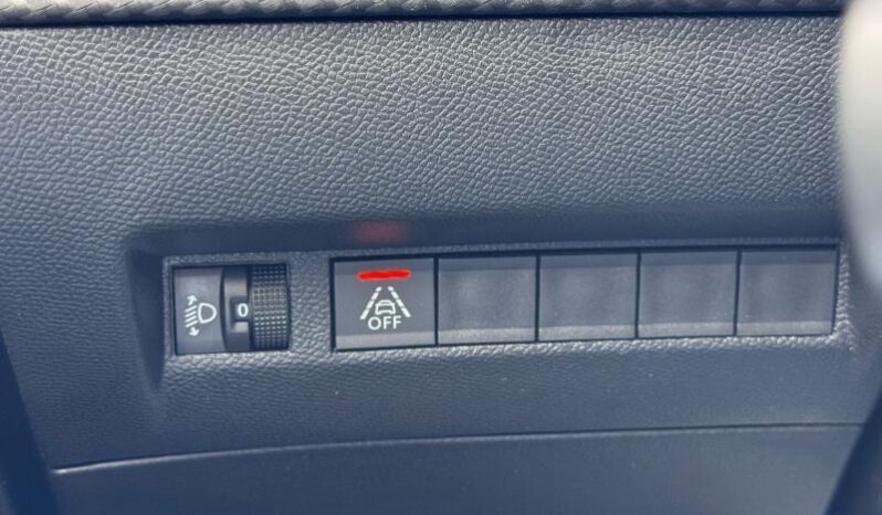 Peugeot 2008 Active / Carplay / Caméra complet