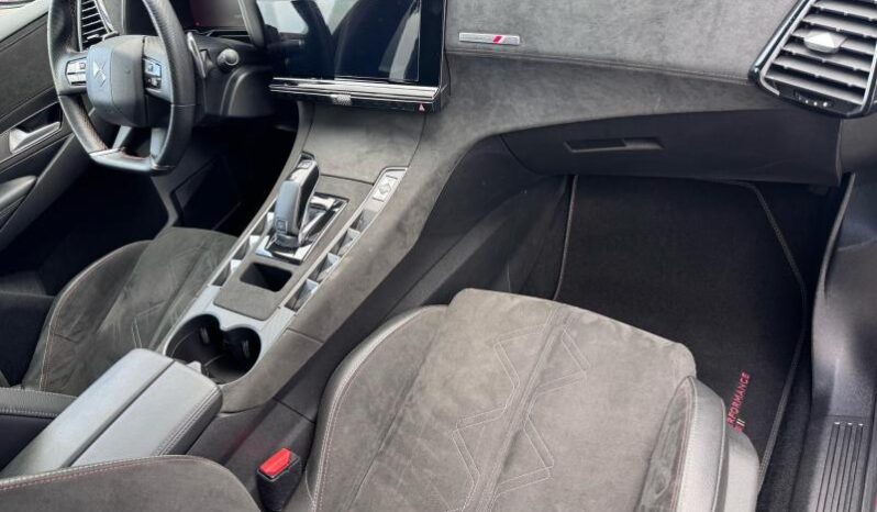 DS Automobiles DS 7 Performance Line / EAT8 complet