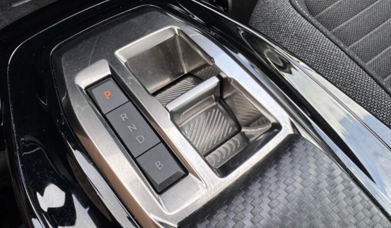 Peugeot e-208 E-208 / Style complet