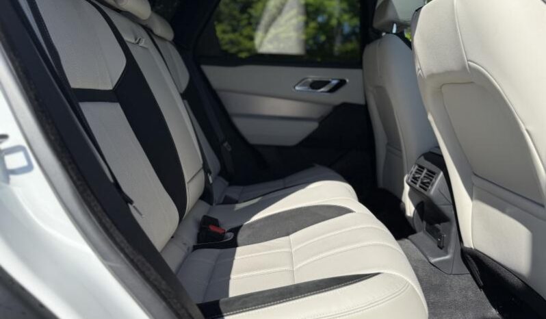 Land Rover Range Rover Velar AWD R-Dynamic / Pano / JA20 complet