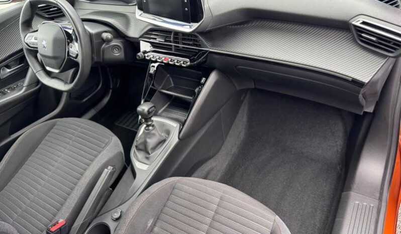 Peugeot 2008 Active / Carplay / Caméra complet