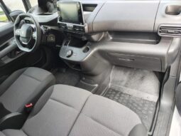 Peugeot Partner L2 / EAT8 / Asphalt / Long complet