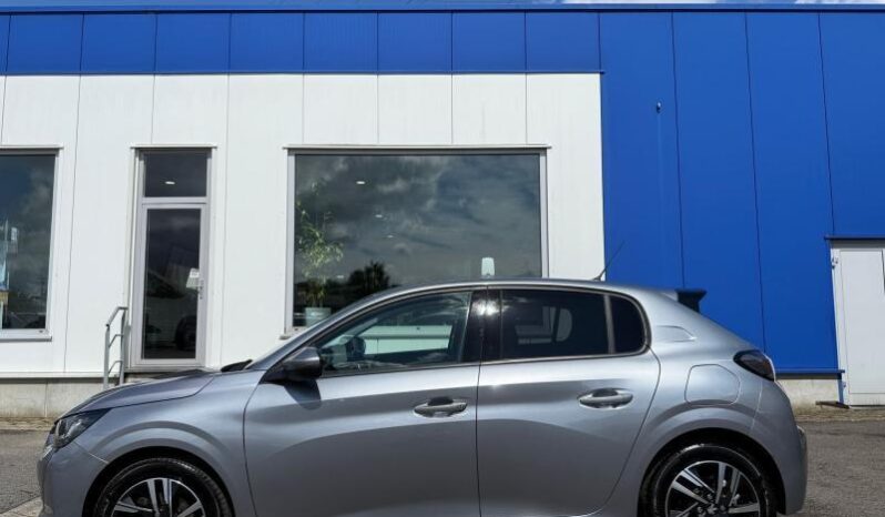 Peugeot 208 Allure / EAT8 / Carplay complet