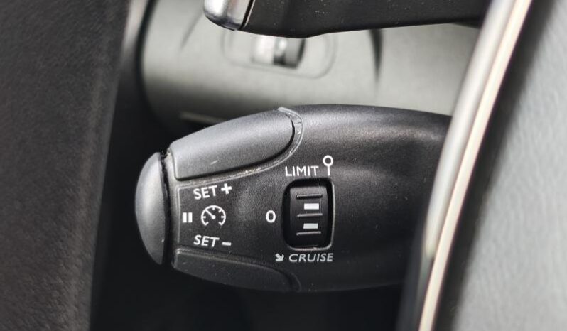 Peugeot Partner L2 / EAT8 / Asphalt / Long complet