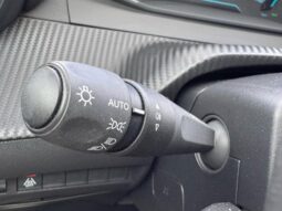 Peugeot e-208 E-208 / Style complet