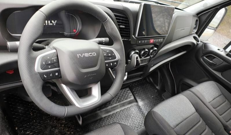 Iveco Daily 35S18HA8V / 3520L complet