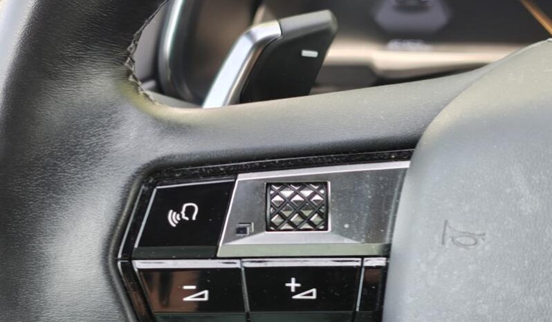 DS Automobiles DS 7 Crossback So Chic complet