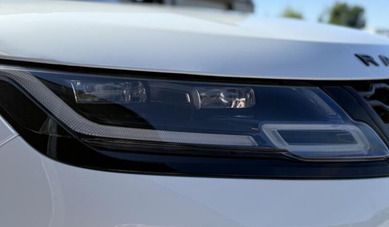 Land Rover Range Rover Velar AWD R-Dynamic / Pano / JA20 complet