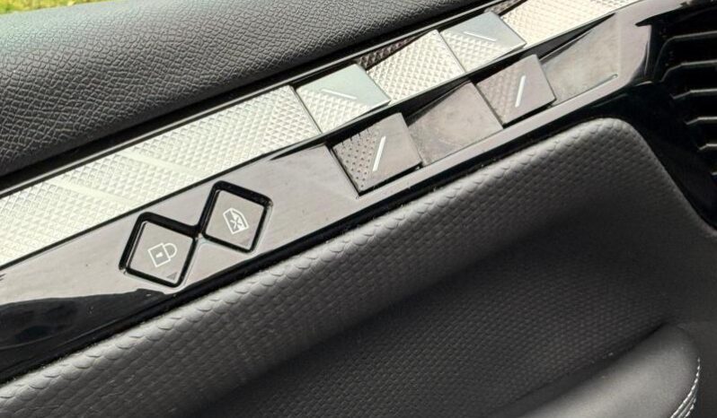 DS Automobiles DS 4 Bastille / EAT8 / Navi complet