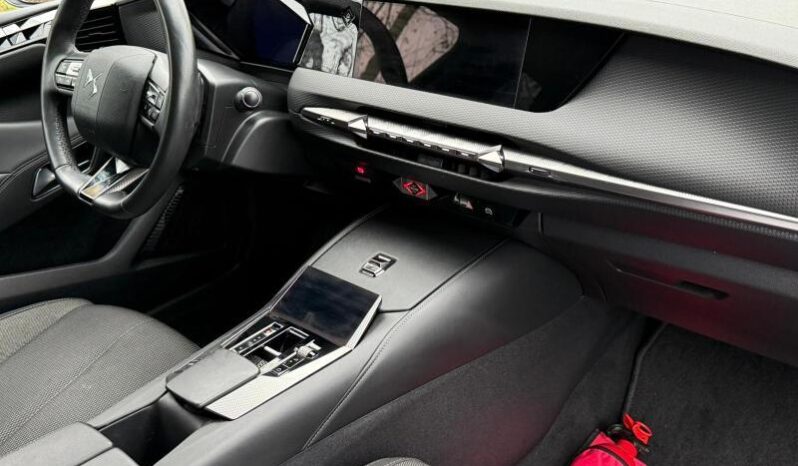 DS Automobiles DS 4 Bastille / EAT8 / Navi complet