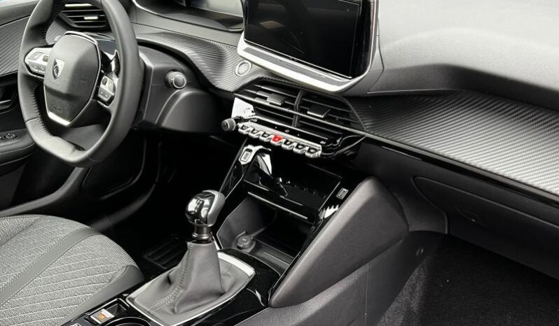 Peugeot 208 Allure / Carplay / Sièges chau complet