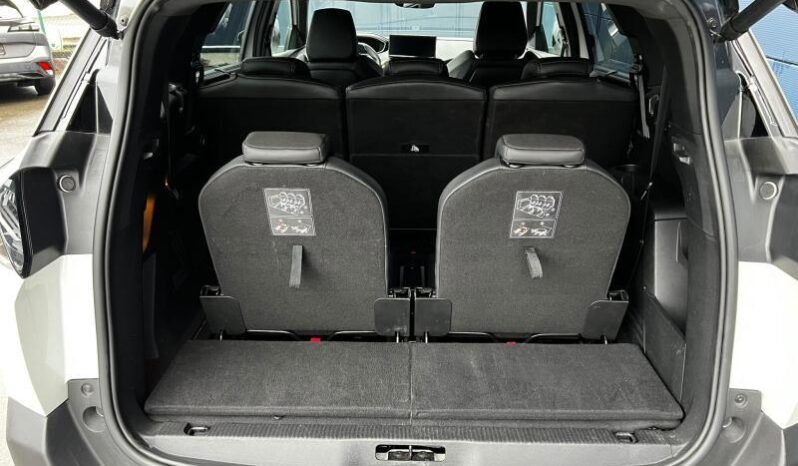 Peugeot 5008 GT / EAT8 complet