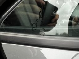 Peugeot 208 Allure / Carplay / Sièges chau complet