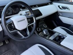 Land Rover Range Rover Velar AWD R-Dynamic / Pano / JA20 complet