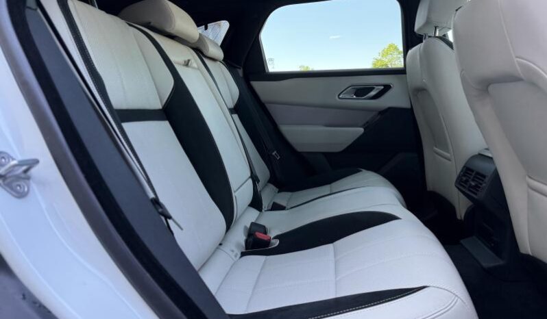 Land Rover Range Rover Velar AWD R-Dynamic / Pano / JA20 complet