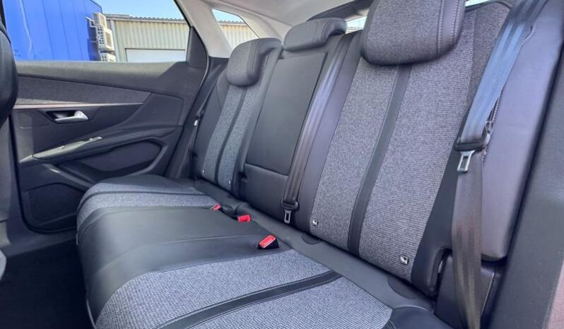Peugeot 3008 Allure / GPS / Carplay complet