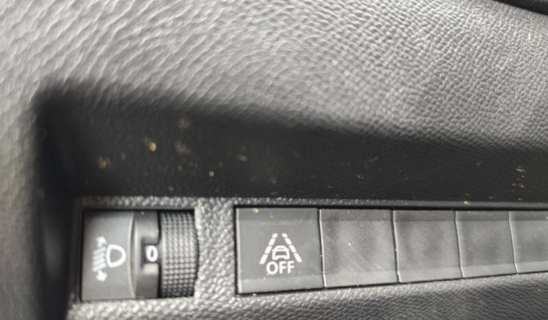 Peugeot 2008 Allure / 130ch / GPS complet