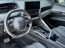 Peugeot 3008 Allure Pack / EAT8 / 1.5 BlueH complet