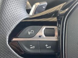 Peugeot 5008 GT / EAT8 / 7 Places / 1.5 Blu complet