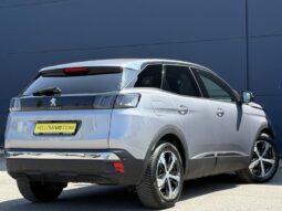 Peugeot 3008 Allure Pack / EAT8 / 1.5 BlueH complet