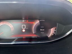 Peugeot 5008 GT / EAT8 / 7 Places / 1.5 Blu complet