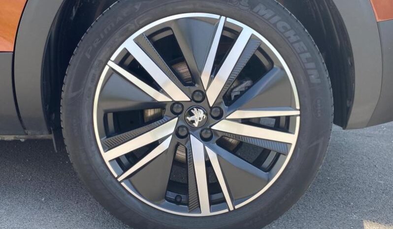 Peugeot 5008 GT / EAT8 / 7 Places / 1.5 Blu complet