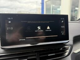 Peugeot 5008 GT / EAT8 / 7 places / 1.5 Blu complet