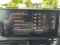 Peugeot 5008 GT / EAT8 / 7 Places / 1.5 Blu complet