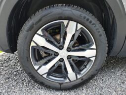 Peugeot 5008 GT / EAT8 / 7 places / 1.5 Blu complet