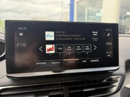 Peugeot 5008 GT / EAT8 / 7 places / 1.5 Blu complet